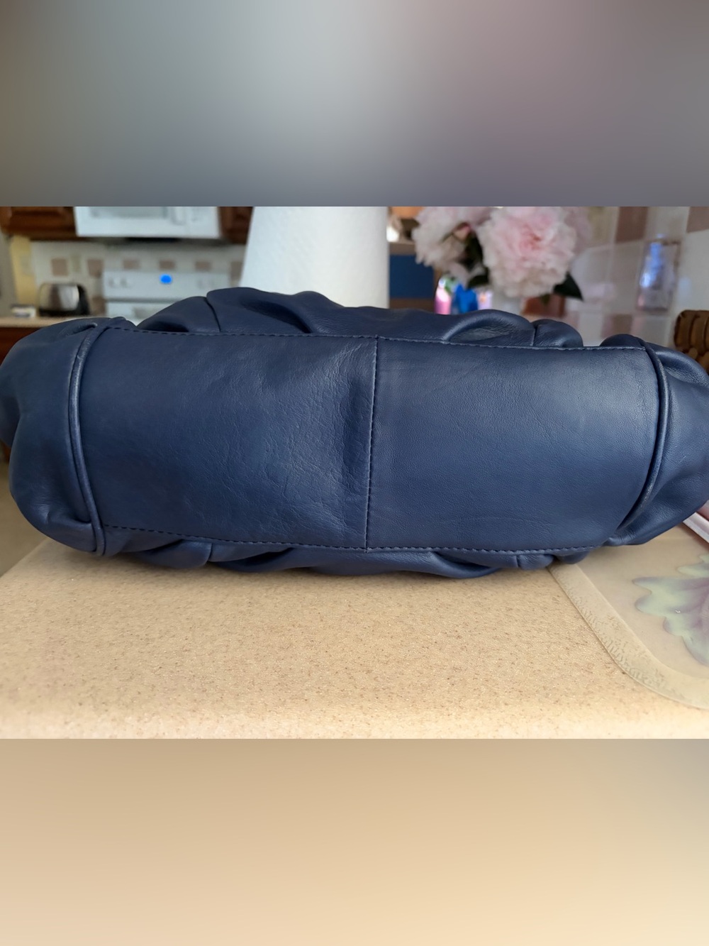 B. Makowsky Vintage Navy Gathered Leather Shoulder Bag EUC / Silver Hardware - Picture 8 of 9